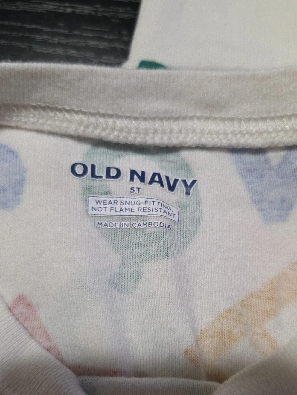 Old Navy White Kids Pajama Set with Red, Blue, Yellow, Green Prints